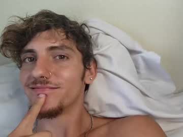 webcam man therealcalbrahh live cam image #2880518