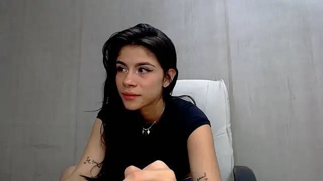 Stripchat busty sex cam TifanyChill