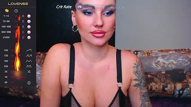 Stripchat busty sex cam KodyShelds