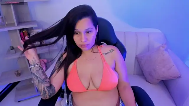 Stripchat busty sex cam ScarlettYou