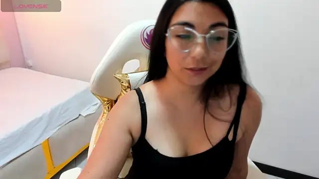 Stripchat busty sex cam Karla_hernandez_